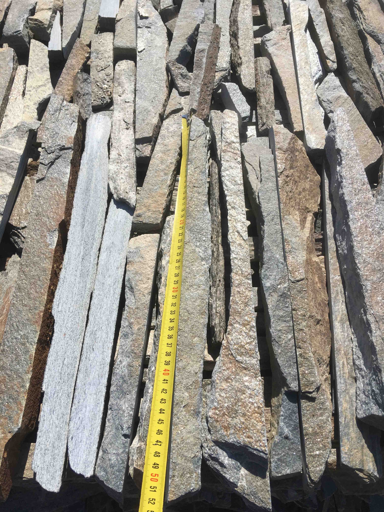 Горбушка златолит мультиколор для облицовки купить в Алапаевске