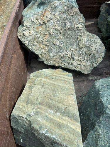 Ландшафтные глыбы зелёные 200-500 килограмм купить в Алапаевске