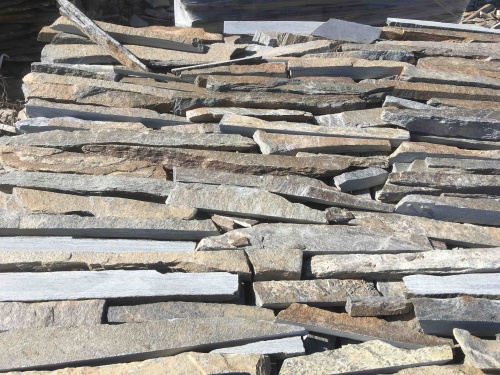 Горбушка златолит мультиколор для облицовки купить в Алапаевске