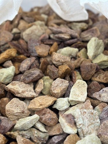 Златолит персиковый декоративная каменная крошка купить в Алапаевске