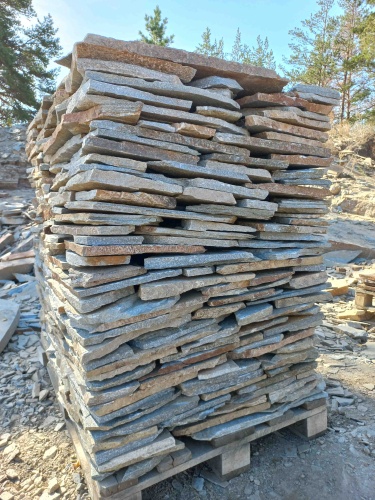 Плитняк златолит серебристый для фасада купить в Алапаевске