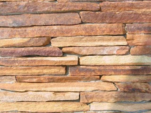 Горбушка златолит золотистый для облицовки купить в Алапаевске