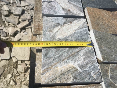 Плитка пилёная златолит Уральский для цоколя, отмостки купить в Алапаевске