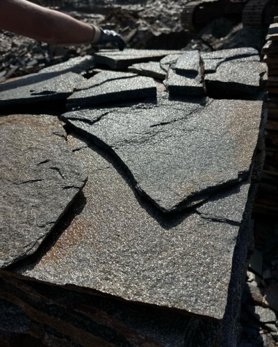 Плитняк златолит серебристый для фасада купить в Алапаевске