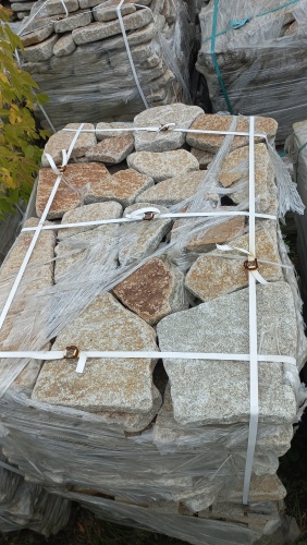 Плитняк галтованный гранитный для ландшафтного дизайна купить в Алапаевске