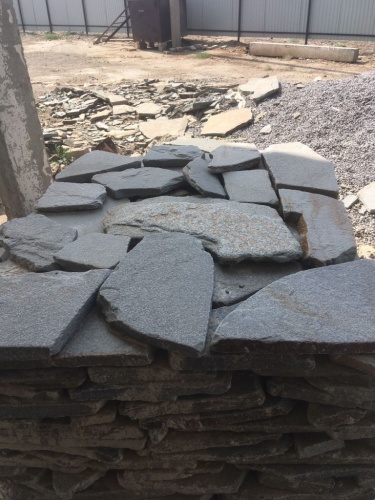 Златолит серебристый галтованный для лестниц купить в Алапаевске